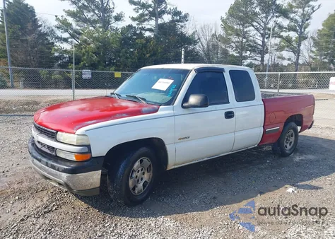 2002 Chevrolet Silverado 1500 z USA, uszkodzony, nr VIN 2GCEC19V621157654